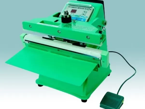 Soldador automático de sobremesa LOVERO